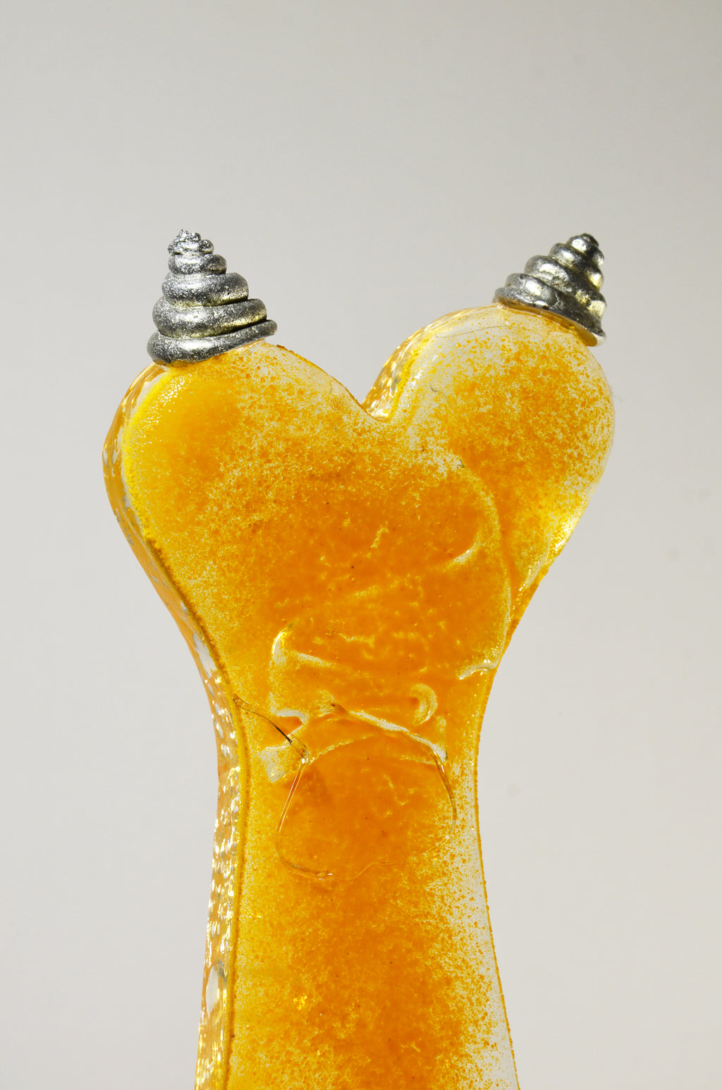 'Boobelisk' in Cast Glass